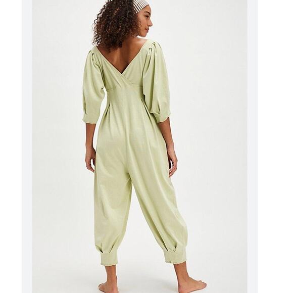 Free People Lotta Love Romper Jumpsuit Womens Sz Small Light Green Square Neck - Picture 2 of 5